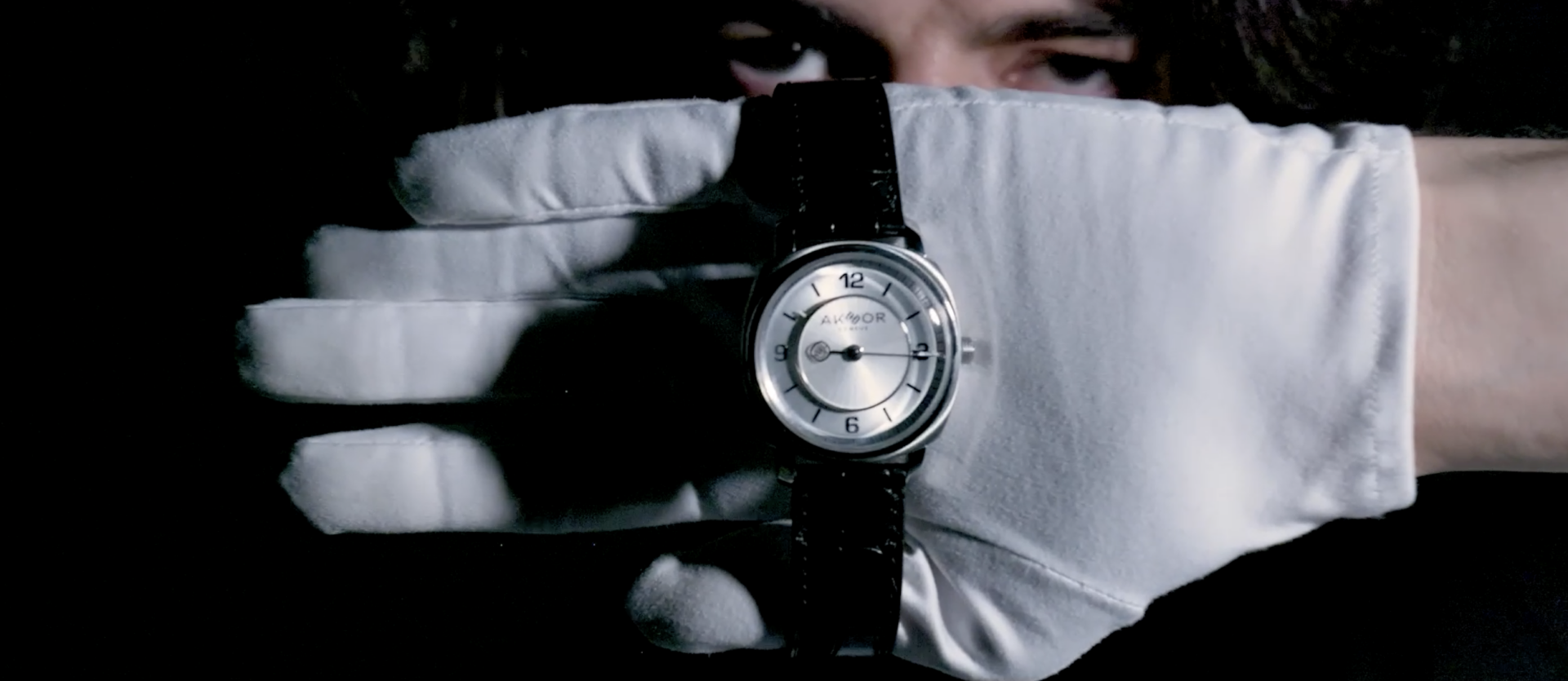 Akhor – Time honors those who don&rsquo;t compromise